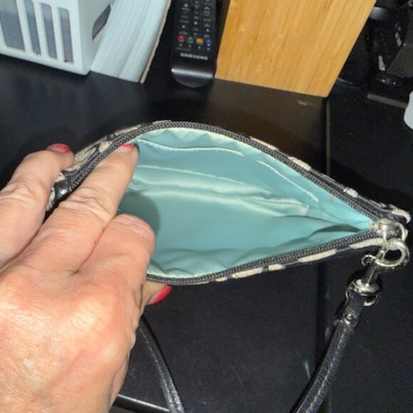 Coach Vintage Signature Logo Wirstlet - Picture 2 of 4